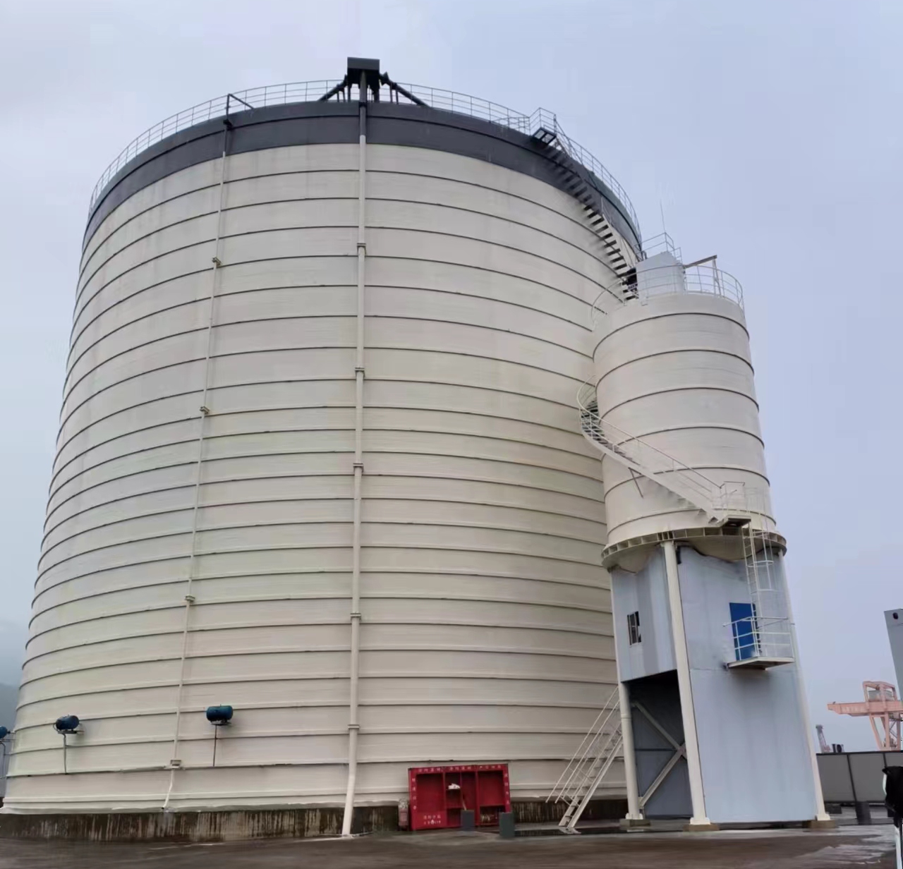 文儒镇10万吨水泥钢板库